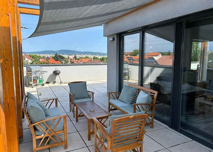 Panorama Penthouse - Gyoenyoeru Latkep A Bakonyra