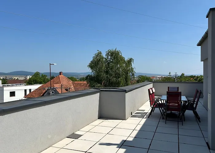 Panorama Penthouse - Gyoenyoeru Latkep A Bakonyra