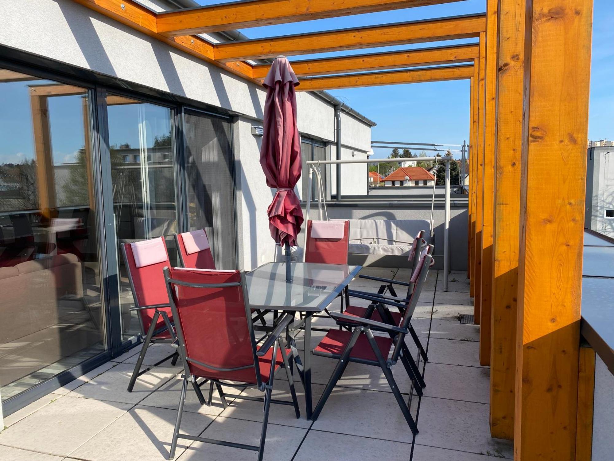 Appartamento Panorama Penthouse - Gyoenyoeru Latkep A Bakonyra *
