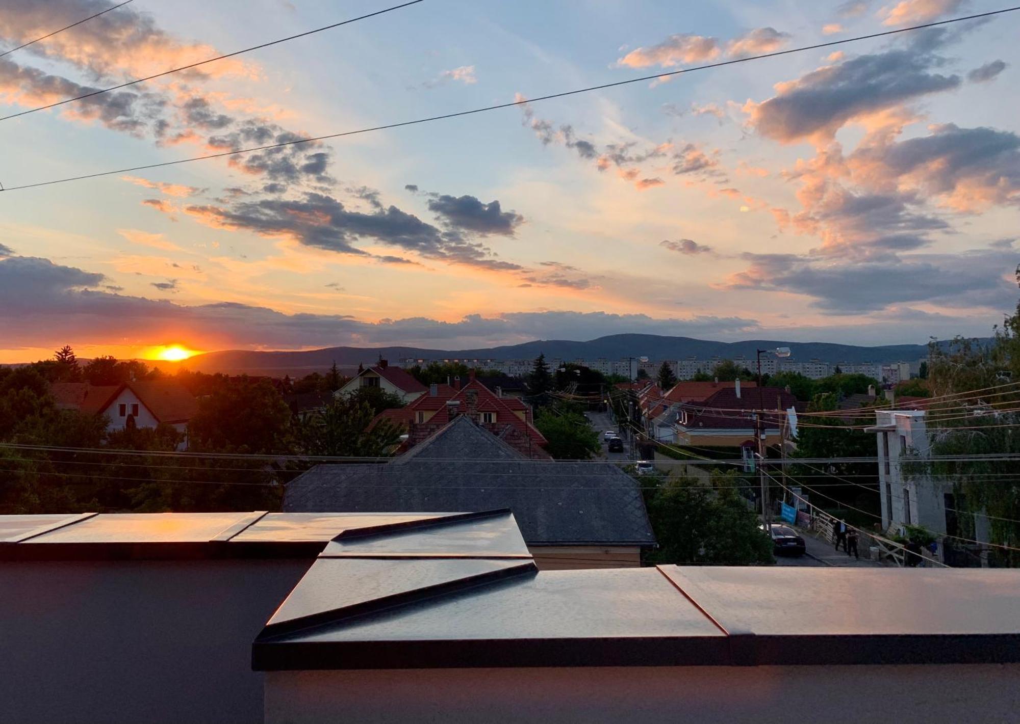 Appartamento Panorama Penthouse - Gyoenyoeru Latkep A Bakonyra *
